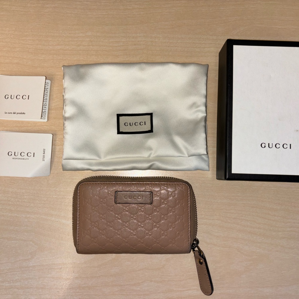 Gucci Women's Micro Guccissima Signature Mini Wallet SOLD